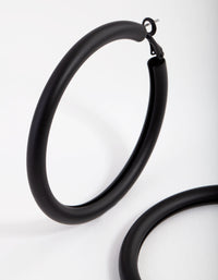 Matte Tube Hoop Earrings - link has visual effect only