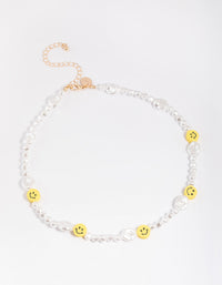 90s Smiley Pearl Necklace - link has visual effect only