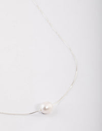 Silver Plated Freshwater Pearl Pendant Necklace - link has visual effect only