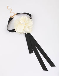 White Flowery Corsage Choker - link has visual effect only