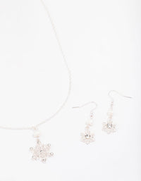 Silver Diamante & Pearl Snowflake Jewellery Set - link has visual effect only