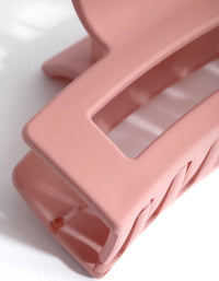 Matte Pink Rectangle Outline Claw - link has visual effect only