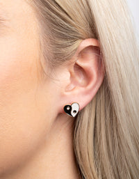 Black & White Yin Yang Necklace & Stud Earrings - link has visual effect only