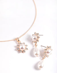 Rose Gold Pearl Flower Necklace & Drop Earrings - link has visual effect only