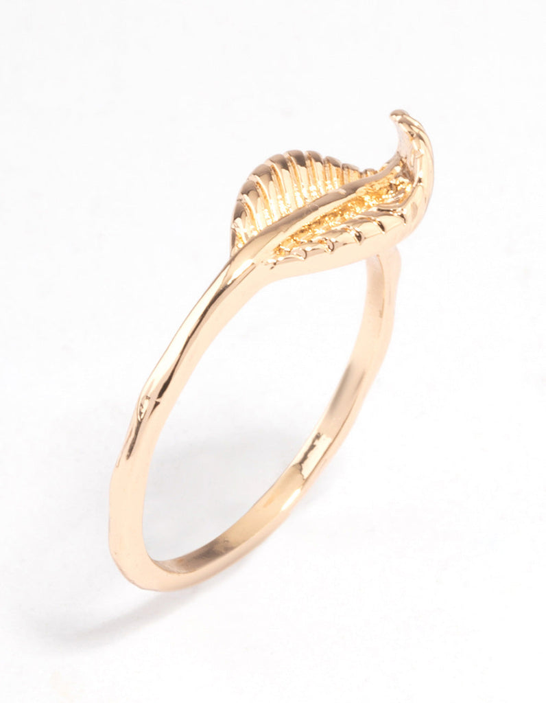 Gold Lovely Leaf Ring
