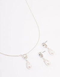 Silver Pearl Halo Drop Jewellery Set - link has visual effect only