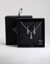 Diamond Simulant Graduating Crystal Necklace & Earrings Set - link has visual effect only